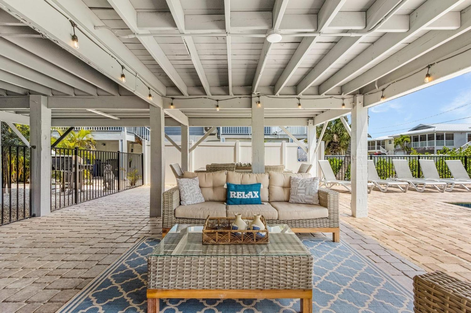 Shells N Sunshine! Getaway Destination Just Minutes From The White Sandy Beaches Of Fort Myers! Home Fort Myers Beach Exterior foto